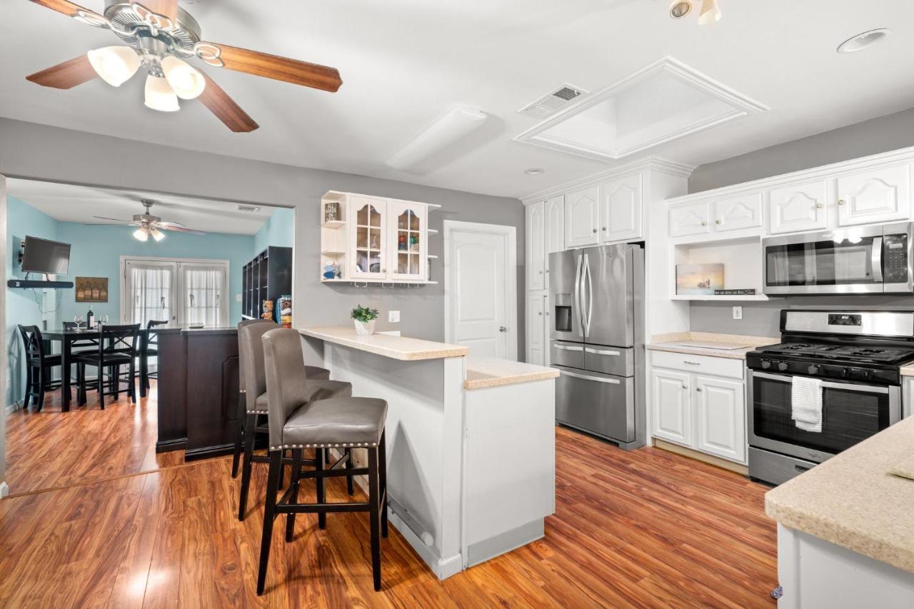1 Min To Beach Ocean Breeze 3Br Fast Wifi Galveston Esterno foto